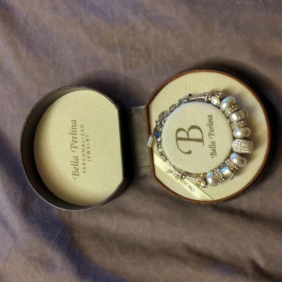 1987 Bella Perlina One Size Fits All Bracelet New - Picture 1 of 13